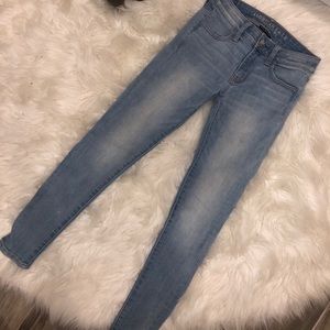 american eagle light wash jeans short size 0